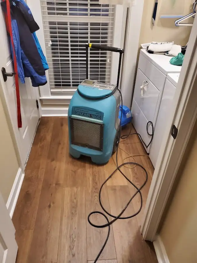 Commercial dehumidifier deployed for Flood Damage Cleanup in Fort Mitchell